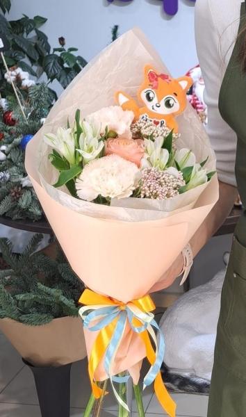 У нас ежедневная акция на готовые букеты  
С 20.00 до 21.00. Скидка 20%.
Все букеты из свежих..