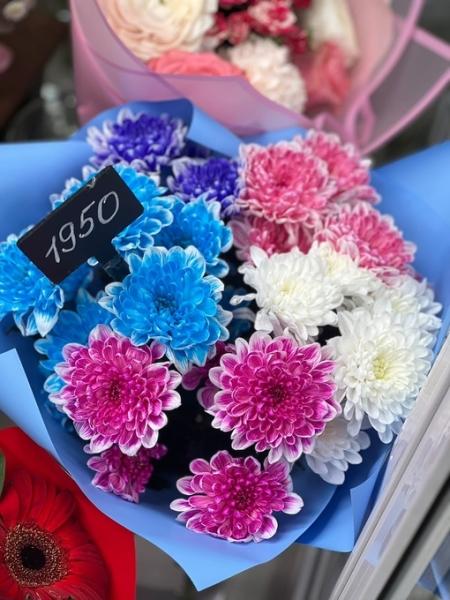 Друзья, приближается 8 марта. Приглашаем за покупками. Подписчикам группы ВК скидка 10%. На розы хорошая..