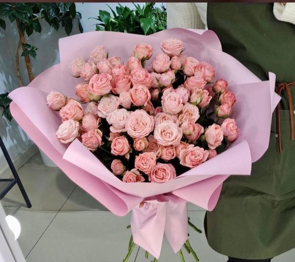 Всем отличной пятницы. 
АКЦИЯ СЧАСТЛИВАЯ НЕДЕЛЯ ДО 04.04.2023 года на все букеты и композиции скидка 20%.
Только в..